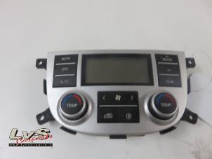 Used Air conditioning control panel Hyundai Santa Fe II (CM) Price on request offered by LvS Carparts