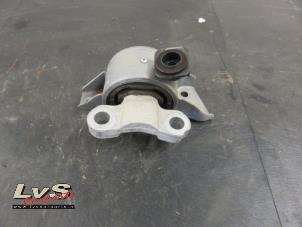Used Engine mount Opel Corsa E 1.2 16V Price on request offered by LvS Carparts