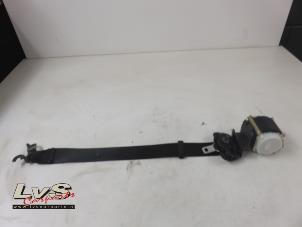 Used Rear seatbelt, left BMW 3 serie (E90) 320i 16V Price on request offered by LvS Carparts