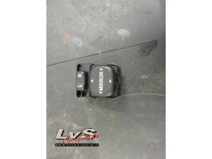 Used Mirror switch Toyota Prius (NHW20) 1.5 16V Price € 13,00 Margin scheme offered by LvS Carparts