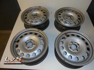 Used Set of wheels BMW Mini One/Cooper (R50) 1.6 16V Cooper Price € 61,00 Margin scheme offered by LvS Carparts