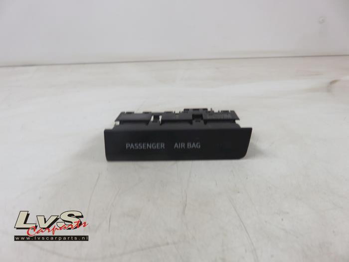 Begagnade Innerdisplay Seat Ibiza IV (6J5) 1.0 EcoTSI 12V Pris € 7,00 Marginaltabell erbjuds av LvS Carparts