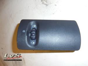 Used Height control switch Renault Kangoo Express (FW) 1.5 dCi 85 Price € 8,00 Margin scheme offered by LvS Carparts