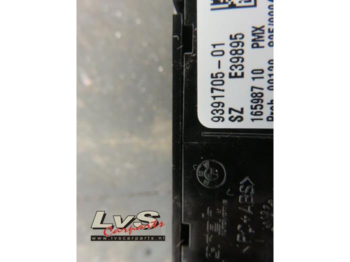 ESP switch from a BMW 3 serie (F30) 316d 2.0 16V 2013