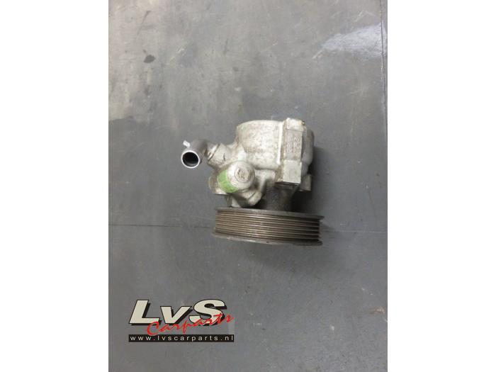 Usagé Pompe de direction Fiat Qubo 1.3 D 16V Multijet Prix € 40,00 Règlement à la marge proposé par LvS Carparts