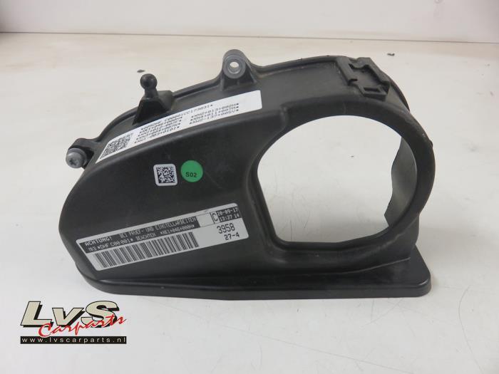 Usagé Couvercle de distribution Volkswagen Golf VII (AUA) 1.4 TGI 16V Prix € 13,00 Règlement à la marge proposé par LvS Carparts