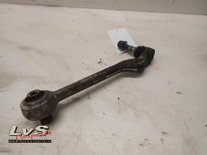 Used Front lower wishbone, right BMW 3 serie (E90) 330Xd 24V Price € 20,00 Margin scheme offered by LvS Carparts