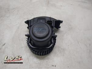 Used Heating and ventilation fan motor Volkswagen Transporter T6 2.0 TDI DRF Price € 40,00 Margin scheme offered by LvS Carparts