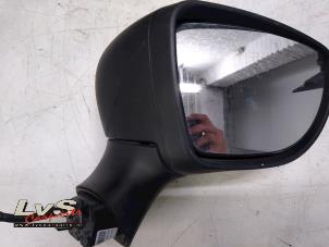 Used Wing mirror, right Renault Clio IV (5R) 1.2 16V GPL Price € 45,00 Margin scheme offered by LvS Carparts