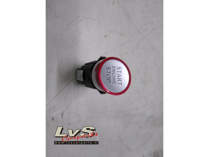 Używane Przelacznik Start/Stop Audi S3 Sportback (8VA/8VF) 2.0 T FSI 16V Cena € 29,00 Procedura marży oferowane przez LvS Carparts