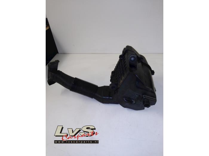 Begagnade Luftfilterhus Audi A1 (8X1/8XK) 1.6 TDI 16V Pris € 29,00 Marginaltabell erbjuds av LvS Carparts