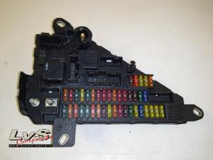 Used Fuse box BMW 5 serie (E60) 530d 24V Price € 40,00 Margin scheme offered by LvS Carparts