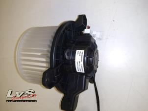Used Heating and ventilation fan motor Opel Karl 1.0 12V Price € 36,00 Margin scheme offered by LvS Carparts