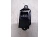 Electric window switch from a Volvo V50 (MW) 1.6 D2 16V 2012