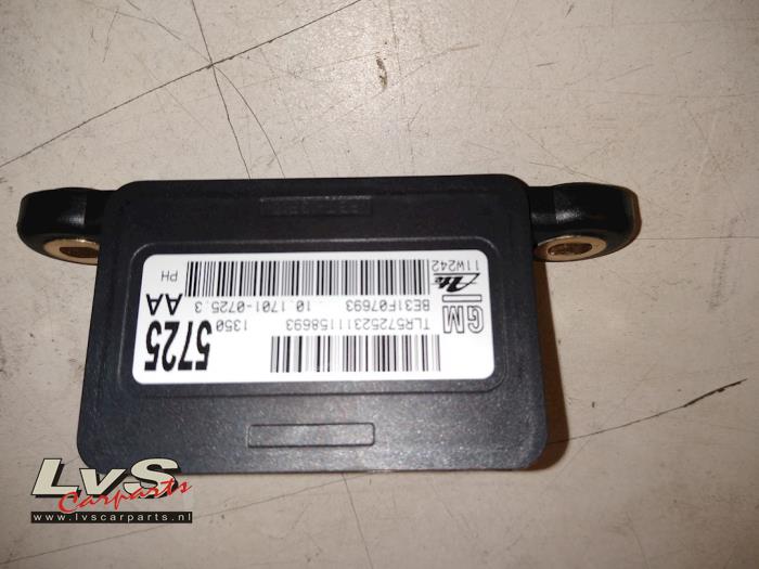 Begagnade Esp Duo-sensor Opel Astra J Sports Tourer (PD8/PE8/PF8) 1.3 CDTI 16V ecoFlex Pris € 61,00 Marginaltabell erbjuds av LvS Carparts