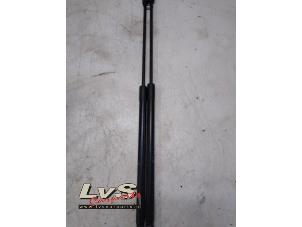 Used Set of gas struts for boot Opel Corsa D 1.0 Price € 4,00 Margin scheme offered by LvS Carparts