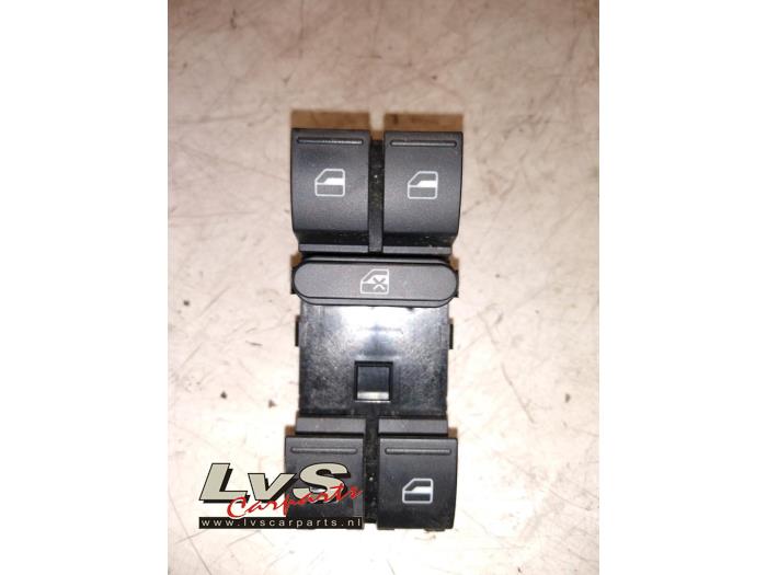 Usados Interruptor combinado de ventanillas Volkswagen Jetta IV (162/16A) 1.2 TSI Precio € 13,00 Norma de margen ofrecido por LvS Carparts