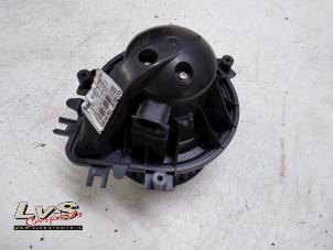 Used Heating and ventilation fan motor BMW Mini One/Cooper (R50) 1.6 16V One Price € 40,00 Margin scheme offered by LvS Carparts