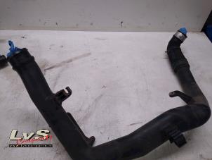 Used Intercooler tube Volkswagen Polo IV (9N1/2/3) 1.4 TDI 70 Price € 30,00 Margin scheme offered by LvS Carparts