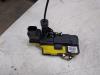 Rear door lock mechanism 4-door, left from a Volvo XC90 I 2.4 D5 20V 2007