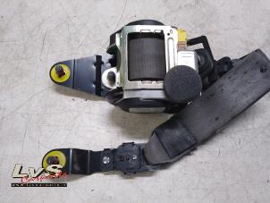 Used Rear seatbelt, right Volvo XC90 I 2.4 D5 20V Price € 70,00 Margin scheme offered by LvS Carparts