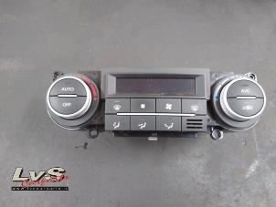 Used Air conditioning control panel Kia Cee'd Sportswagon (JDC5) 1.6 CRDi 16V VGT Price € 95,00 Margin scheme offered by LvS Carparts