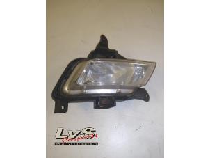 Used Fog light, front right Kia Cee'd Sportswagon (JDC5) 1.6 CRDi 16V VGT Price € 20,00 Margin scheme offered by LvS Carparts