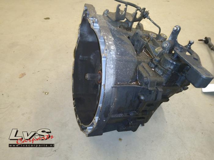 Usagé Boîte de vitesse Mini Mini (R56) 1.6 Cooper D 16V Prix € 298,00 Règlement à la marge proposé par LvS Carparts