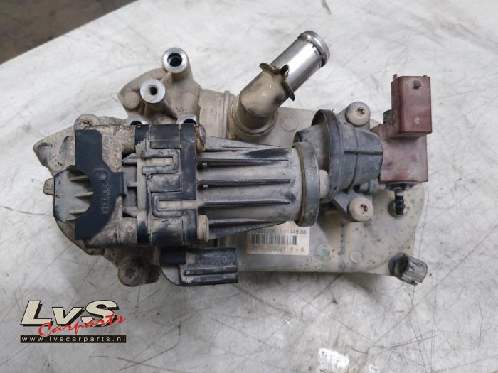 Usagé Refroidisseur RGE Fiat Doblo Cargo (223) 1.3 D 16V Multijet Prix € 45,00 Règlement à la marge proposé par LvS Carparts