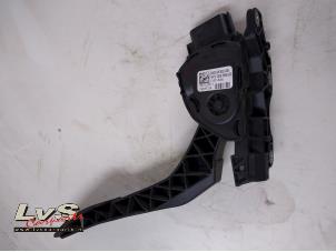 Used Accelerator pedal Jaguar XF (CC9) 2.2 D 16V Price € 85,00 Margin scheme offered by LvS Carparts