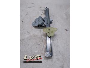 Used Window mechanism 4-door, front left Renault Clio IV (5R) 0.9 Energy TCE 90 12V Price € 90,00 Margin scheme offered by LvS Carparts