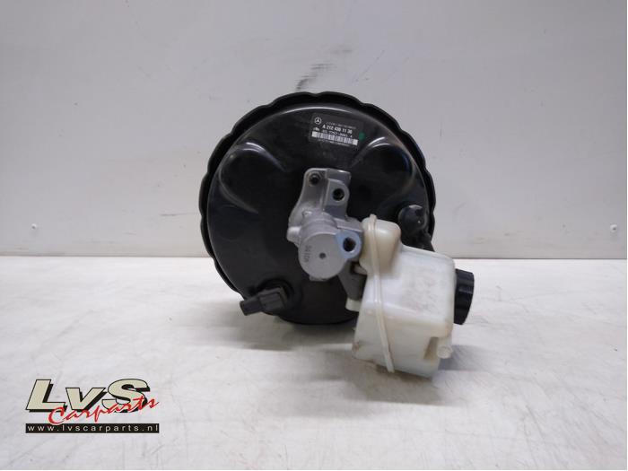 Usagé Servo frein Mercedes E (W212) E-350 CDI BlueEfficiency 3.0 V6 24V Prix € 85,00 Règlement à la marge proposé par LvS Carparts
