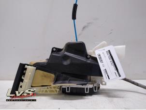 Used Front door lock mechanism 4-door, right Mercedes E (W212) E-350 CDI BlueEfficiency 3.0 V6 24V Price € 35,00 Margin scheme offered by LvS Carparts