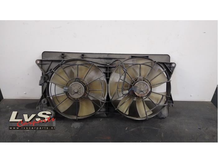 Używane Wentylator Toyota Celica (ZZT230/231) 1.8i 16V Cena € 50,00 Procedura marży oferowane przez LvS Carparts