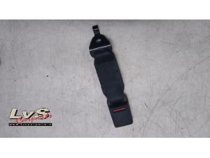 Used Rear seatbelt buckle, left BMW 3 serie (F30) 330d 3.0 24V Price € 25,00 Margin scheme offered by LvS Carparts