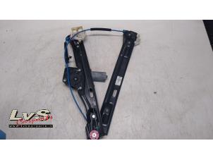 Used Window mechanism 4-door, front right BMW 3 serie (F30) 330d 3.0 24V Price € 35,00 Margin scheme offered by LvS Carparts
