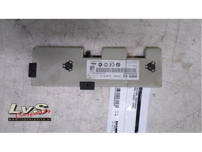 Antenna Amplifier from a BMW 3 serie (E90) 325i 24V 2006