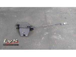 Used Boot lid lock mechanism BMW 1 serie (E88) 118i 16V Price € 17,50 Margin scheme offered by LvS Carparts