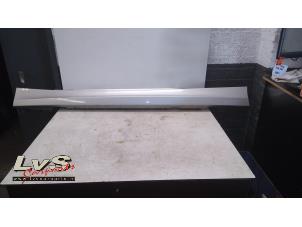 Used Door sill left BMW 1 serie (E88) 118i 16V Price € 50,00 Margin scheme offered by LvS Carparts