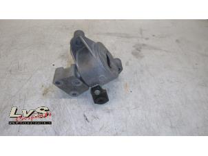 Used Engine mount Peugeot Bipper (AA) 1.3 BlueHDi 80 16V Price € 15,00 Margin scheme offered by LvS Carparts