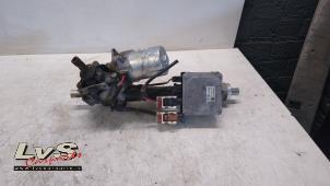 Used Power steering box Renault Twingo III (AH) 1.0 SCe 70 12V Price € 150,00 Margin scheme offered by LvS Carparts