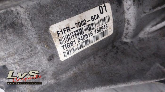 Getriebe van een Ford Focus 3 Wagon 2.0 TDCi 16V 150 2016