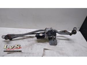 Used Wiper motor + mechanism Peugeot Boxer (U9) 2.2 HDi 150 Euro 5 Price € 50,00 Margin scheme offered by LvS Carparts