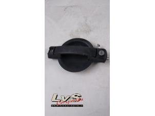 Used Handle Fiat Doblo Cargo (223) 1.3 D 16V Multijet DPF Price € 18,15 Inclusive VAT offered by LvS Carparts
