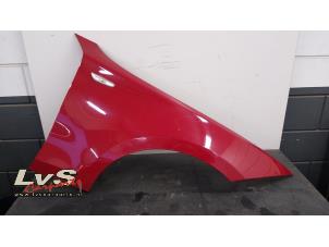 Used Front wing, right BMW 1 serie (E87/87N) 118i 16V Price € 50,00 Margin scheme offered by LvS Carparts