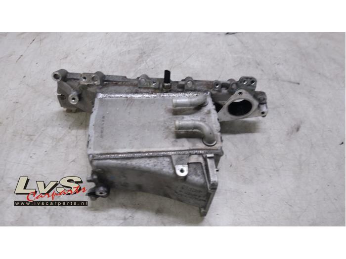 Używane Kolektor dolotowy Volkswagen Golf VII (AUA) 1.6 TDI 16V Cena € 80,00 Procedura marży oferowane przez LvS Carparts