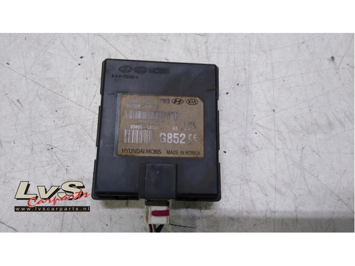 Begagnade Däcktrycksmodul Hyundai i20 (GBB) 1.2i 16V Pris € 65,00 Marginaltabell erbjuds av LvS Carparts