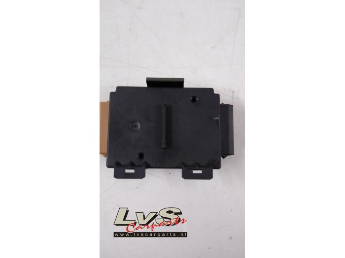 Module (miscellaneous) from a Peugeot 108 1.2 VTi 12V 2016