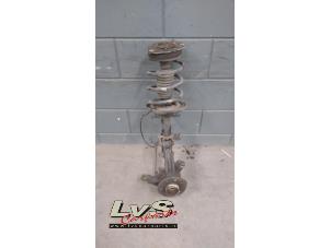 Used Front shock absorber, right Renault Scénic III (JZ) 1.2 16V TCe 115 Energy Price € 150,00 Margin scheme offered by LvS Carparts
