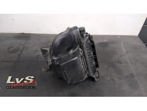 Used Air box Renault Espace (RFCJ) 1.6 Energy dCi 130 Price € 40,00 Margin scheme offered by LvS Carparts